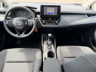 Toyota Corolla 2025 LE 4dr Sedán