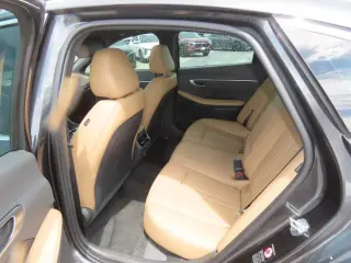 Hyundai SONATA 2022 Limited 4dr Sedán