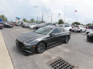 Hyundai SONATA 2022 Limited 4dr Sedán