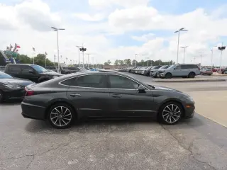 Hyundai SONATA 2022 Limited 4dr Sedán