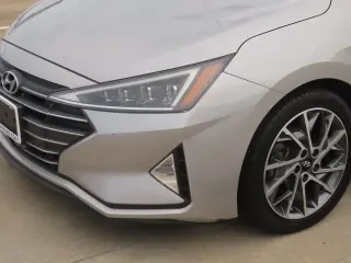 Hyundai ELANTRA 2020 Limited 4dr Sedan