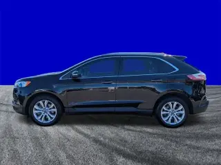 Ford Edge 2022 AWD Titanium 4dr Crossover