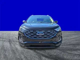 Ford Edge 2022 AWD Titanium 4dr Crossover