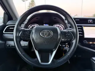 Toyota Camry 2018 SE 4dr Sedán
