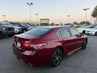 Toyota Camry 2018 SE 4dr Sedán