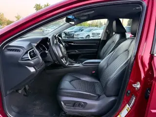Toyota Camry 2018 SE 4dr Sedán