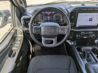 Ford F-150 2023 4x4 XLT 4 puertas SuperCrew 5.5 pies. SB