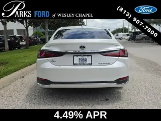 Lexus ES 300h 2022 Ultra Luxury 4dr Sedan