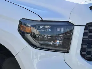 Toyota Tundra 2019 4x4 SR5 4puertas CrewMax Cab Pickup SB (5.7L V8)