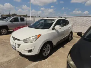 Hyundai TUCSON 2012 GLS 4 SUV
