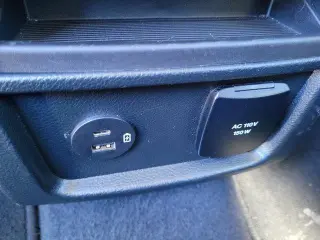 Ford Edge 2022 AWD SEL 4dr Crossover
