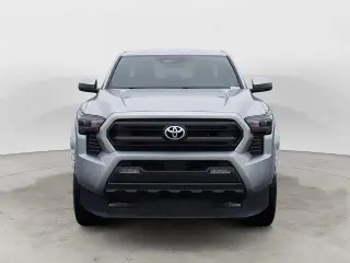 Toyota Tacoma 2024 4x4 SR5 4dr Double Cab 5.0 ft SB