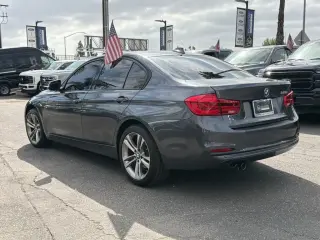 BMW Serie 3 2016 328i 4dr Sedán SULEV