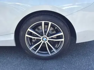 BMW Serie 2 2018 230i 2dr Coupé