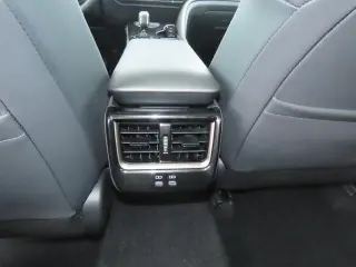 Toyota Crown 2026 AWD XLE 4dr Sedán