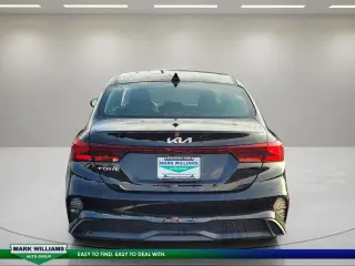 Kia Forte 2023 LXS 4dr Sedán
