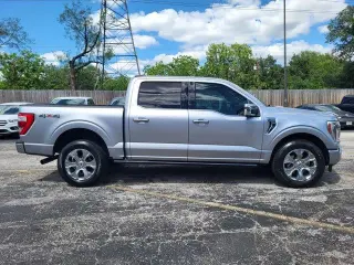 Ford F-150 2021 4x4 XL 4dr SuperCrew 5.5 ft. SB