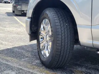 Ford F-150 2021 4x4 XL 4dr SuperCrew 5.5 ft. SB