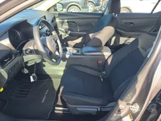 Nissan Sentra 2024 S 4dr Sedán