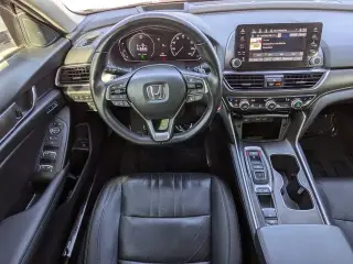 Honda Accord 2022 Touring 4dr Sedán