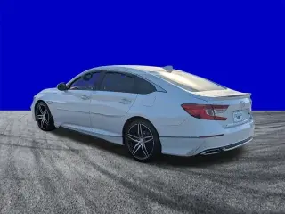 Honda Accord 2022 Touring 4dr Sedán