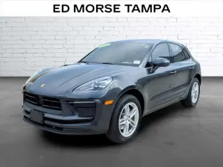 Porsche Macan 2023 AWD T 4dr SUV