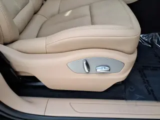 Porsche Macan 2023 AWD T 4dr SUV