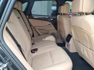 Porsche Macan 2023 AWD T 4dr SUV
