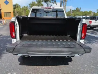 GMC Sierra 1500 2024 4x4 AT4 4dr Crew Cab 5.8 ft. CB