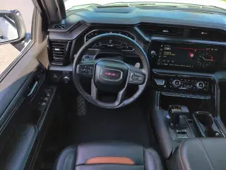 GMC Sierra 1500 2024 4x4 AT4 4dr Crew Cab 5.8 ft. CB