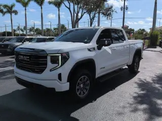 GMC Sierra 1500 2024 4x4 AT4 4dr Crew Cab 5.8 ft. CB