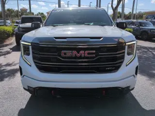 GMC Sierra 1500 2024 4x4 AT4 4dr Crew Cab 5.8 ft. CB