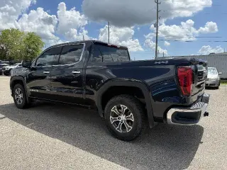 GMC Sierra 1500 2025 4x4 SLT 4p Crew Cab 5.8 ft. CB