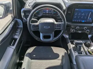 Ford F-150 2023 4x2 XLT 4dr SuperCrew 5.5 ft. SB