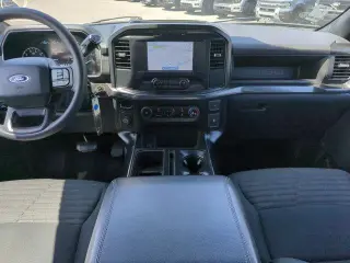 Ford F-150 2023 4x2 XL 4dr SuperCrew 5.5 ft. SB