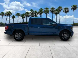 Ford F-150 2023 4x2 XL 4dr SuperCrew 5.5 ft. SB