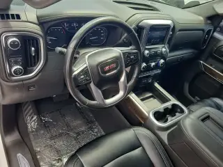 GMC Sierra 1500 Limited 2022 4x2 Elevation 4dr Crew Cab 5.8 ft. SB