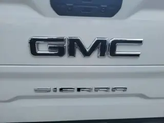 GMC Sierra 1500 Limited 2022 4x2 Elevation 4dr Crew Cab 5.8 ft. SB