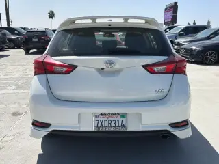 Toyota Corolla iM 2017 4dr Hatchback CVT