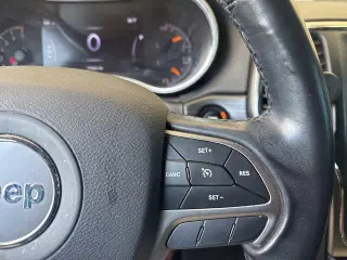 Jeep Grand Cherokee 2021 4x2 Laredo E 4dr SUV