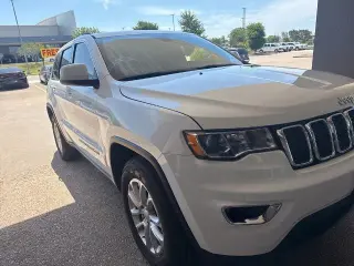 Jeep Grand Cherokee 2021 4x2 Laredo E 4dr SUV