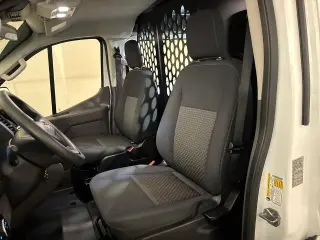 Ford Transit 2025 250 3dr SWB Tech Cargo Van
