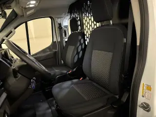 Ford Transit 2025 250 3dr SWB Tech Cargo Van