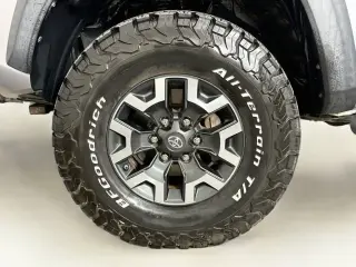 Toyota Tacoma 2017 4x2 TRD Off-Road 4dr Double Cab 5.0 ft SB