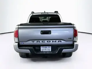 Toyota Tacoma 2020 4x2 TRD Sport 4dr Double Cab 5.0 ft SB
