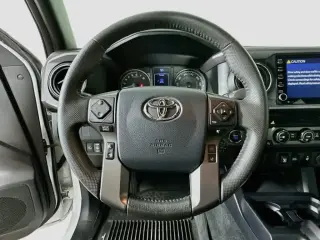 Toyota Tacoma 2020 4x2 TRD Sport 4dr Double Cab 5.0 ft SB