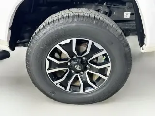 Toyota Tacoma 2020 4x2 TRD Sport 4dr Double Cab 5.0 ft SB