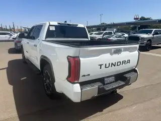 Toyota Tundra 2023 4x4 Limited 4dr CrewMax Cab Pickup SB