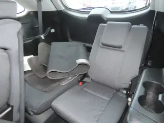 Toyota Highlander 2019 LE 4dr SUV (2.7L I4)