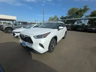 Toyota Highlander 2023 AWD XLE 4dr SUV